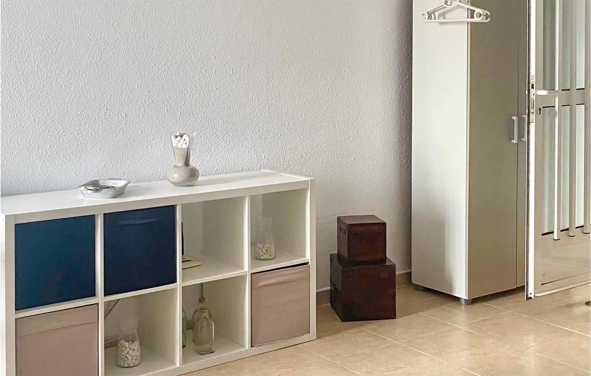 Cozy Apartment In Los Alcazares With Wifi Zewnętrze zdjęcie